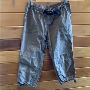 Duluth Trading Co Capri Pants